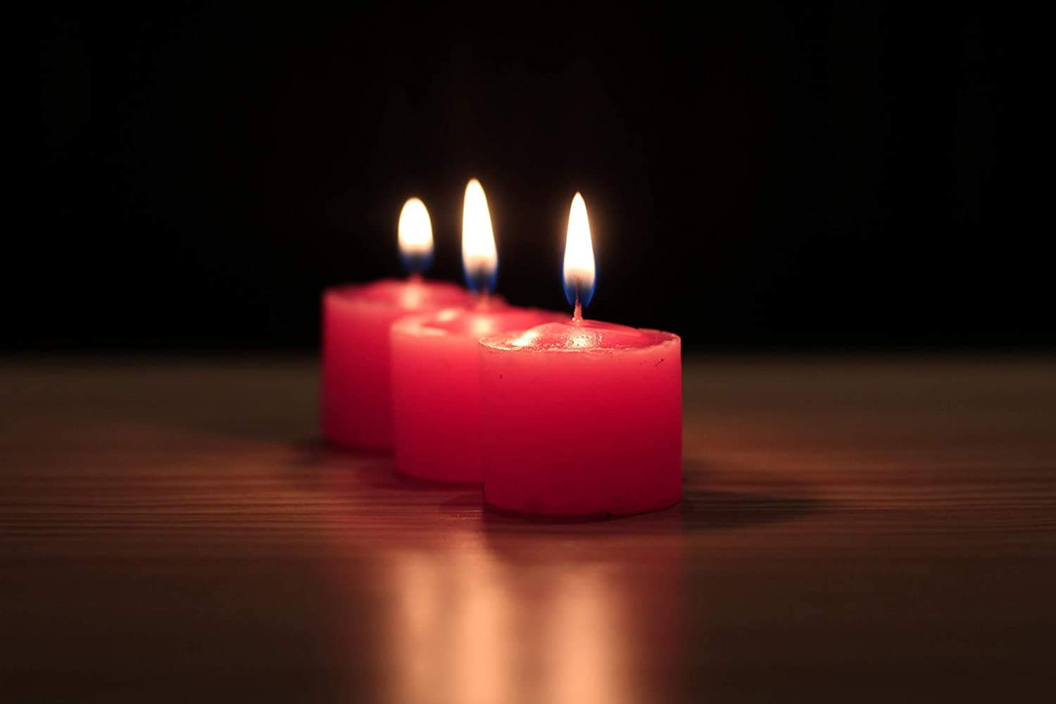 MOWIN Votive Candles Unscented Smokeless Wax Candles Set of 6 Votive Glass Candle Home Decor Small Candle 8-9 Hour (Pink Votive